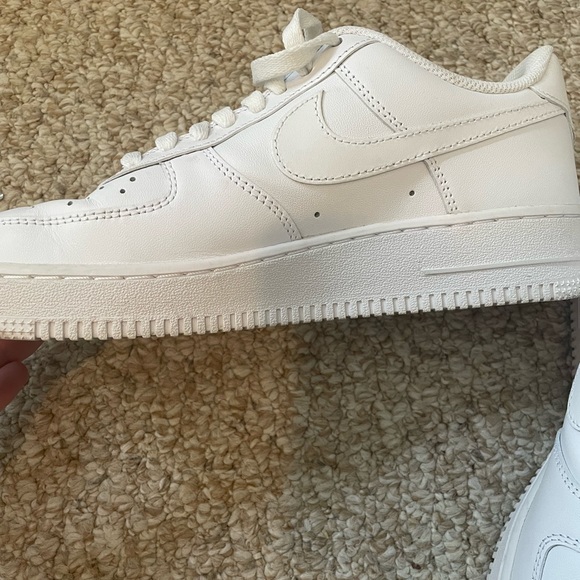 Nike Air Force 1 - Picture 10 of 11